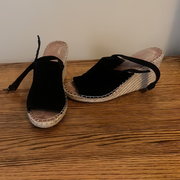 TOMS Monica Wedge Heel Espadrilles in Black Size 9 - Picture 3 of 8
